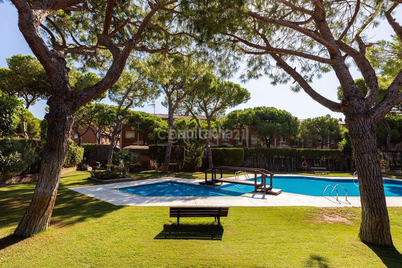 Foto 5646c0d2-b97e-40f3-824e-99a9cc3603cd. Lloguer casa a Gava Mar Gavà