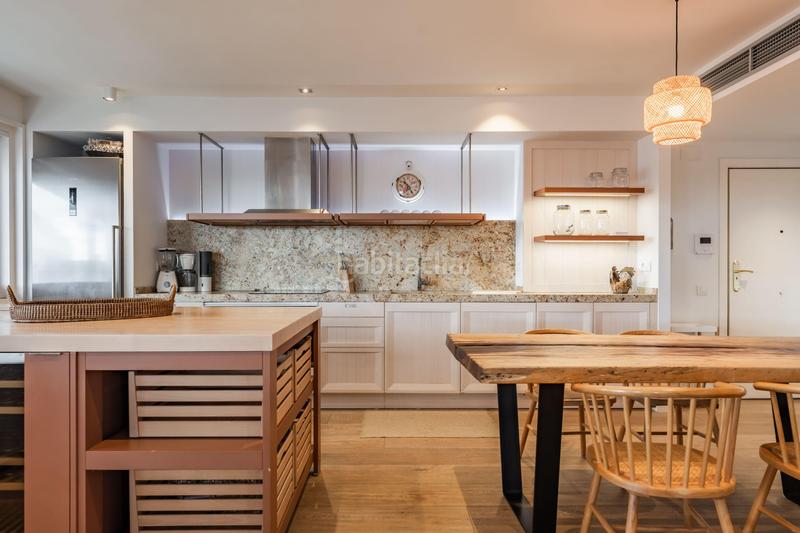 Foto da3f9c60-6c2b-45d2-b3c1-78b42829d28d. Lloguer apartament a carrer del doctor ferran a Pedralbes Barcelona