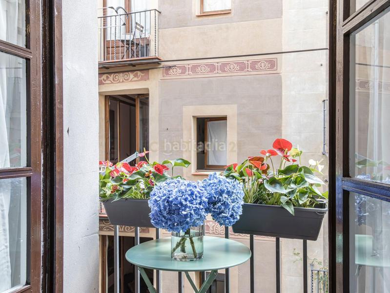 Foto 1e8ee9e6-7cc8-4982-8193-e5282d9ad3cb. Apartament a carrer dels canvis vells a St. Pere - Sta. Caterina - El Born Barcelona