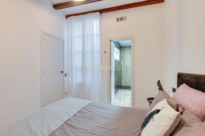 Foto 268909cb-f816-4431-b580-86de12bd3eae. Apartament a carrer dels canvis vells a St. Pere - Sta. Caterina - El Born Barcelona