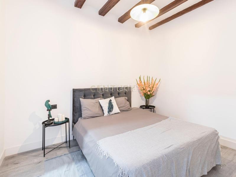 Foto 2b478ecd-c20e-4f78-ba6c-5fbfc1fa4bf8. Apartament a carrer dels canvis vells a St. Pere - Sta. Caterina - El Born Barcelona