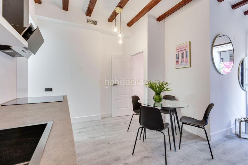 Foto 7f26ff10-5029-4cad-9920-70924fbf6bb1. Apartament a carrer dels canvis vells a St. Pere - Sta. Caterina - El Born Barcelona
