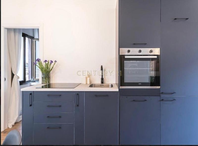 Foto 01e3019e-12e0-4b9e-859b-7e57565809c1. Apartament a carrer de les caputxes a St. Pere - Sta. Caterina - El Born Barcelona
