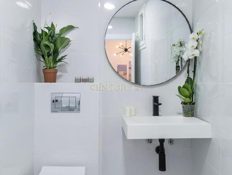 Foto 0bc048a3-e837-419d-b1ce-41a23a091404. Apartament a carrer de les caputxes a St. Pere - Sta. Caterina - El Born Barcelona