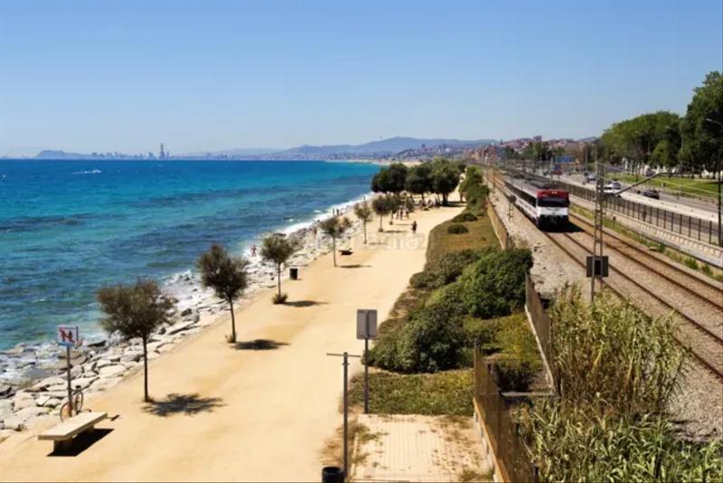 Foto ab82fe17-148d-4699-b4ac-645e9ba2aa1d. Edifici a camí ral a Centre-Nucli Antic Premià de Mar