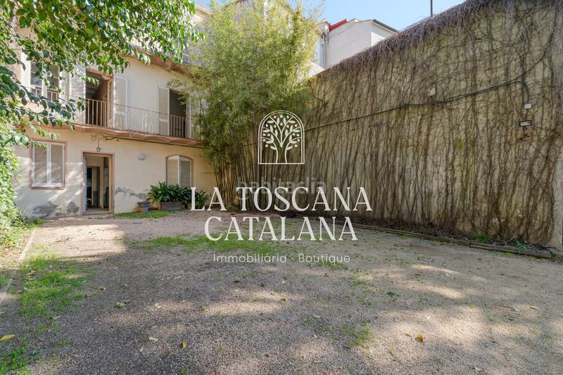Foto 452a5644-a3c4-4c1a-9cc0-a43731ff9d8f. Edifici a Caldes de Malavella
