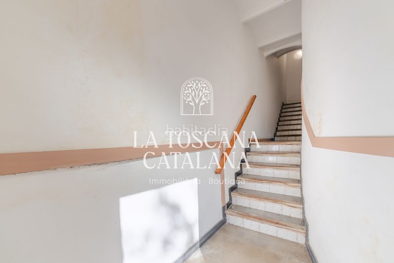 Foto a69ab705-9a8c-4322-b74e-70dda9cd1c2e. Edifici a Caldes de Malavella