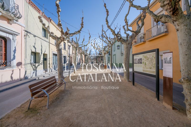 Foto b23c84cb-5291-4015-82e3-53dccdf856af. Edifici a Caldes de Malavella