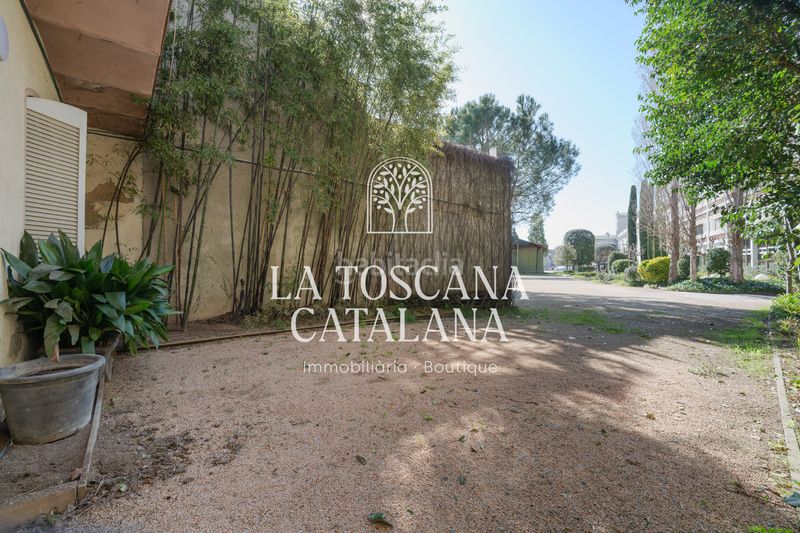 Foto e86a8b04-dce8-4791-aacb-68400b9e2b8a. Edifici a Caldes de Malavella