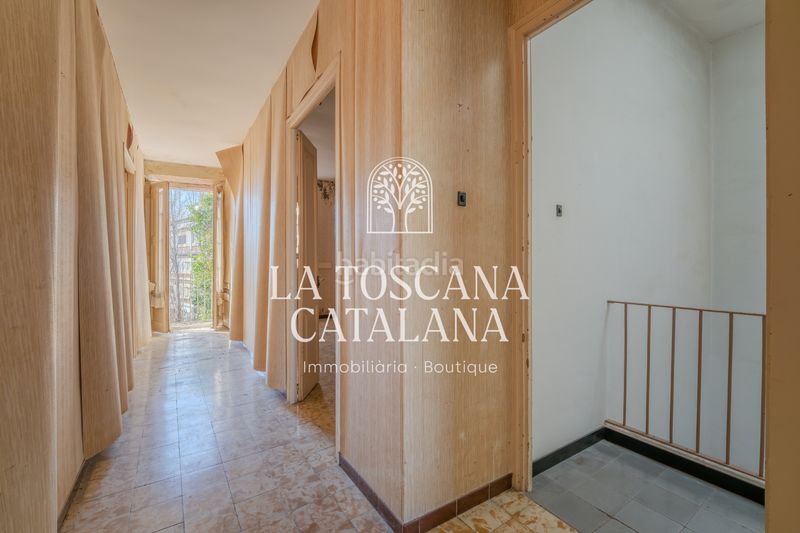 Foto f120d547-472c-460d-ac05-87a1961d62b9. Edifici a Caldes de Malavella