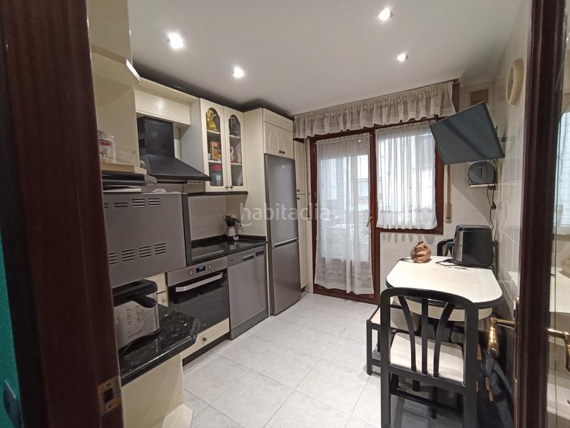 Foto a255d7db-e563-42c9-a8aa-53df80f49064. Etagenwohnung mit heizung parking in Centro-Ariz-Uribarri Basauri