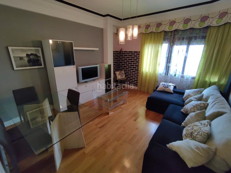 Foto 33fda570-8e8c-42eb-bb2f-f4cc7f4f86d1. Appartamento con riscaldamento in Centro Barakaldo