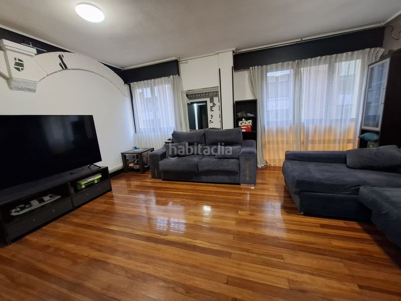 Foto a357fb68-25e2-4c48-85e8-7af4b99a8de1. Pis a errekabide kalea 1 a Sopela