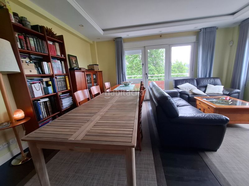 Foto 83cf73c5-0737-4286-9a7c-ccb9cf245b45. Xalet amb xemeneia calefacció aparcament a Barrika