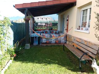 Xalet en Urbanizacin la carolina 4. Se vende casa individual de 2 plantas con parcela cubierta
