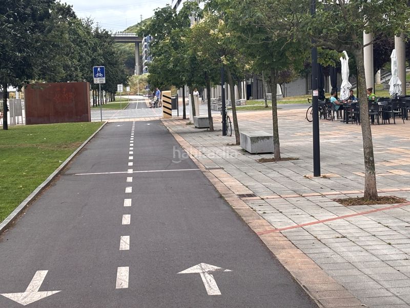 Foto ddfb010f-590d-4fde-a4c9-7d890c85cba4. Àtic a altos hornos de vizcaya hiribidea 17 a Lasesarre Barakaldo