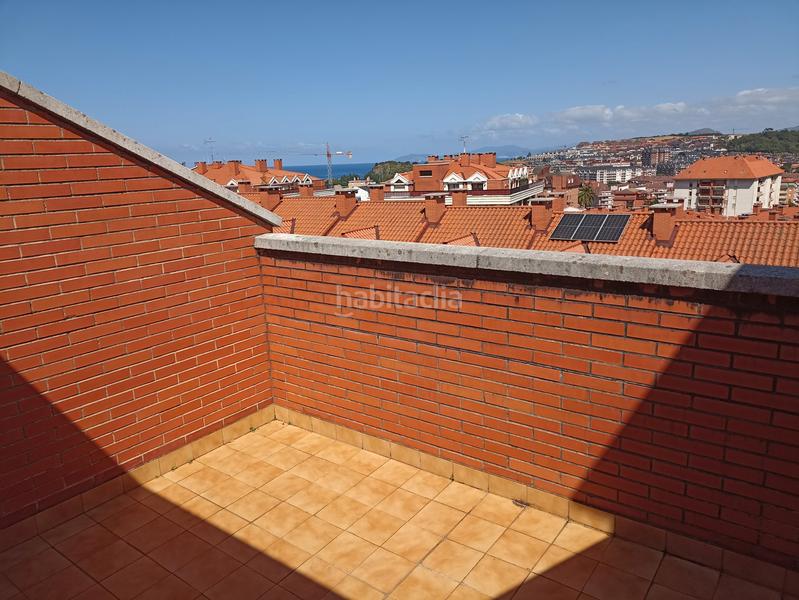 Foto 82381287-171c-4111-b2b9-26098cdc2315. Chalet en calle de montecerredo 13 chalet adosado en urbanización montecerredo en Castro - Urdiales