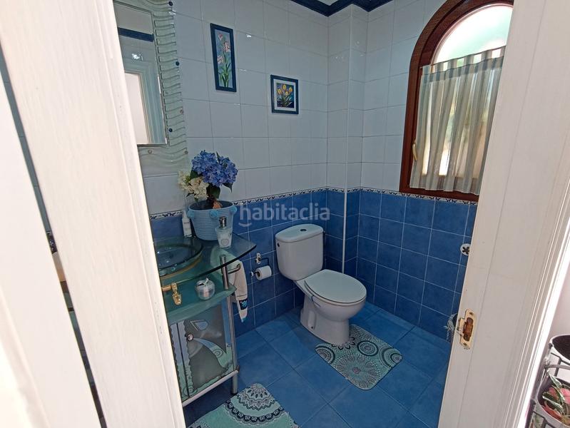 Foto c40fae94-be06-4a8c-9e0d-0c60fe13f70a. Chalet en calle de montecerredo 13 chalet adosado en urbanización montecerredo en Castro - Urdiales