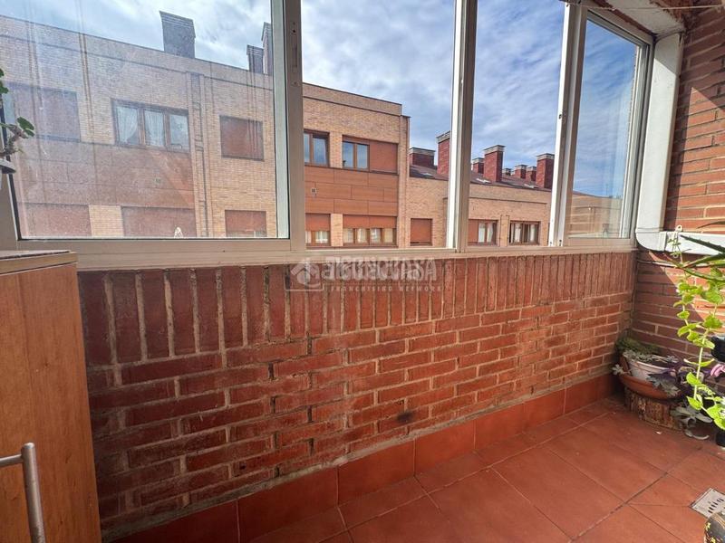 Foto e29e6aa7-c5d0-42b9-a9e4-a0d136ec0ffb. Ático  en venta en Perchera Gijón