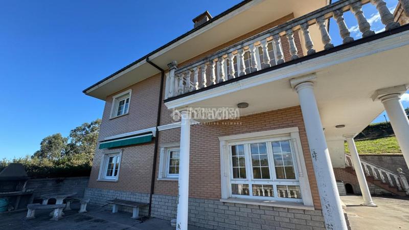 Foto 1e812d7a-53ef-4e66-bfcd-726e5b2019c6. Maison dans La Pedrera Gijón