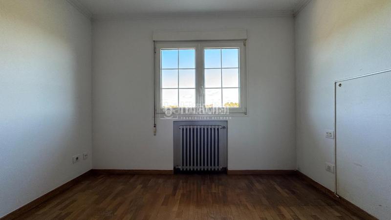 Foto 4e8a208f-81fd-43b6-97d2-fe8bd3153b07. Maison dans La Pedrera Gijón