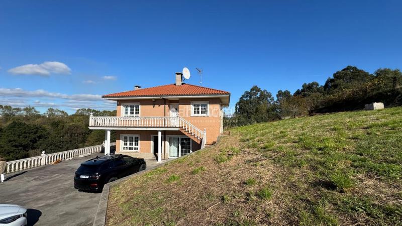 Foto 8a766e80-2d9a-4173-876f-10963ff1e8b4. Maison dans La Pedrera Gijón