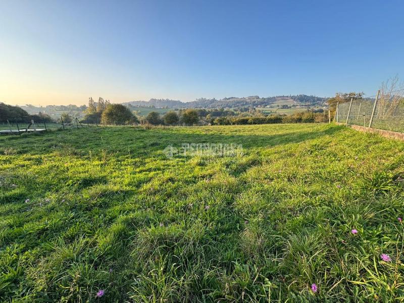 Foto 847417bd-90c4-42ed-93e3-493cee5df4bc. Terreny residencial a Carbayin-Lieres-Valdesoto Siero