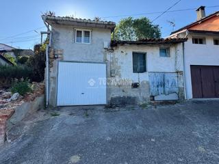 Bauernhof en Bimenes. Casa rural en venta en bimenes