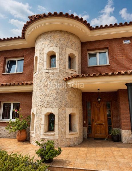 Foto 6e98d9a5-58dc-4134-9d73-bf99b136a977. House with fireplace heating parking pool in Castellvell del Camp