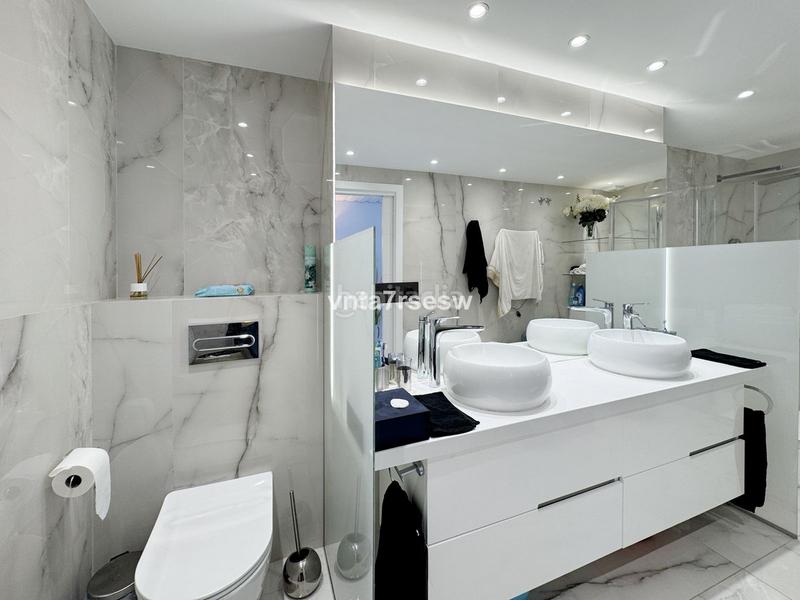 Foto 55947b03-c352-4b77-9ec1-049117c2daea. Apartament amb aparcament piscina a reserva de Marbella Marbella