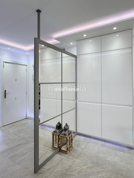 Foto e7b9a2cc-57ed-43c3-a85e-9a13c02de893. Apartament amb aparcament piscina a reserva de Marbella Marbella