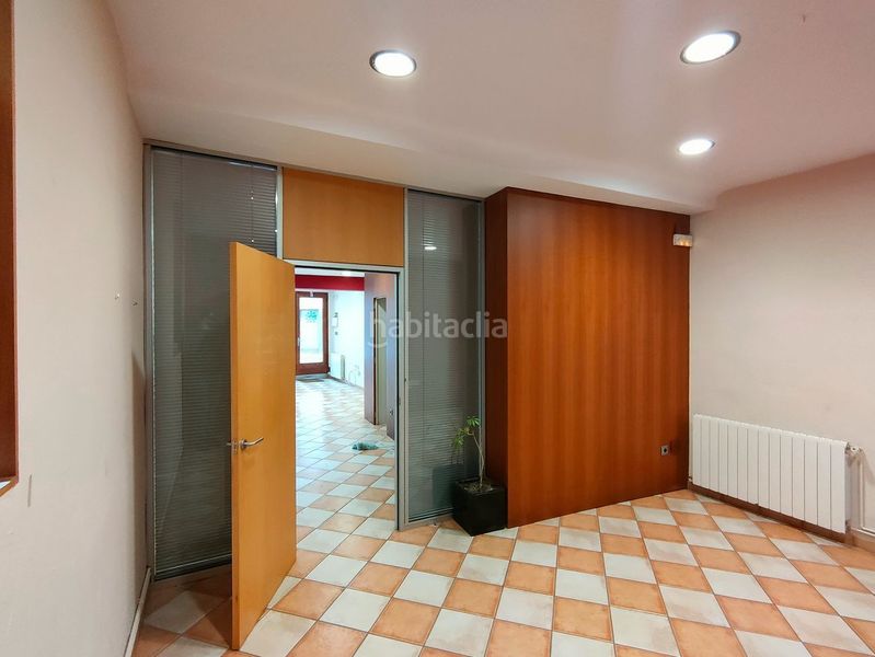 Foto b259348d-e0cd-4863-bb80-4b7f5413d0ab. Business premise in carrer d'ignasi casabó 18 in Camprodon