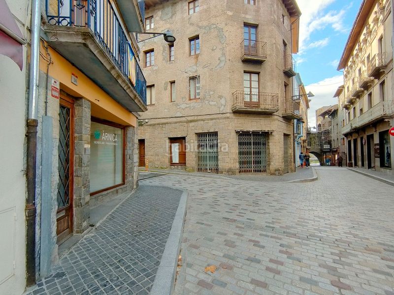Foto ce7063f9-00c6-4d0c-9431-5d3f9ac5a40c. Business premise in carrer d'ignasi casabó 18 in Camprodon