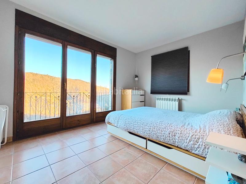 Foto 3057e055-e1e4-40cc-8959-7035ffd3c073. Haus in carrer de solà morales 20 in Molló