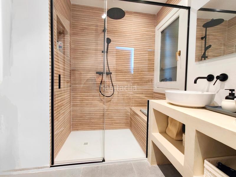 Foto 452b0c0a-9ae9-45b3-8533-2f1e222e14ff. Haus in carrer de solà morales 20 in Molló