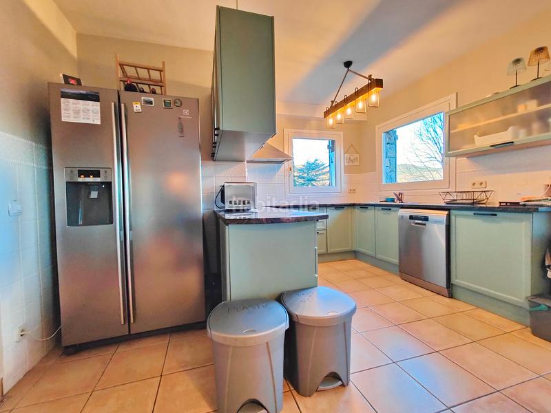 Foto cbf065e4-15ac-42d1-9779-d46f24028e99. Haus in carrer de solà morales 20 in Molló