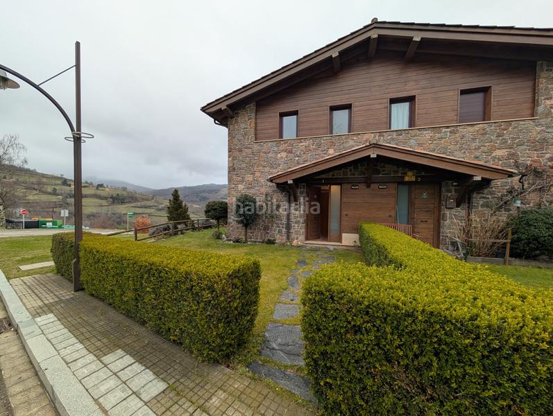 Foto ff4f0d01-2645-4673-996c-749a5ef7ff59. Casa a schiera in passeig del vallespir 5 in Molló