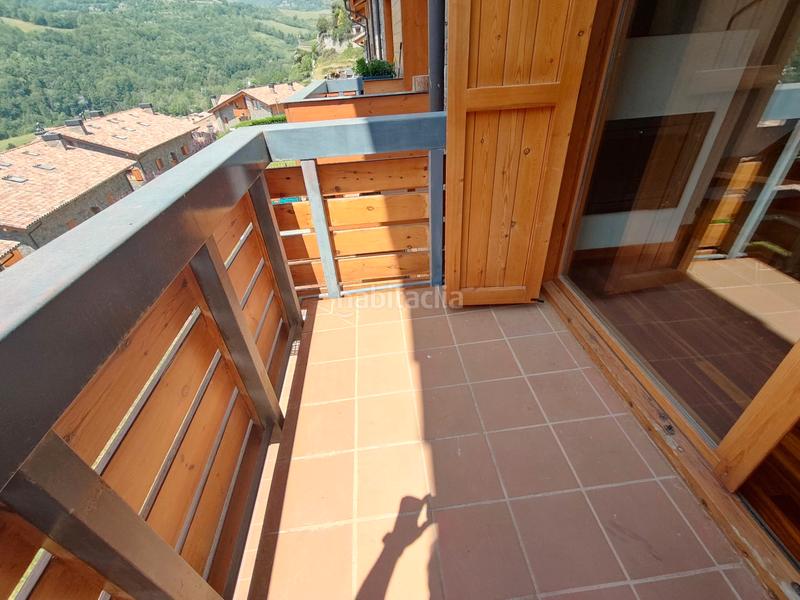 Dúplex a Vilallonga de Ter. Ref 1381