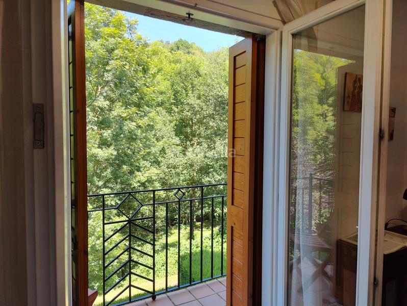 Foto 15657a87-d4f5-4a31-a73d-87dcde656a36. Apartamento  en la plaza josep cuatrecases, en Camprodon