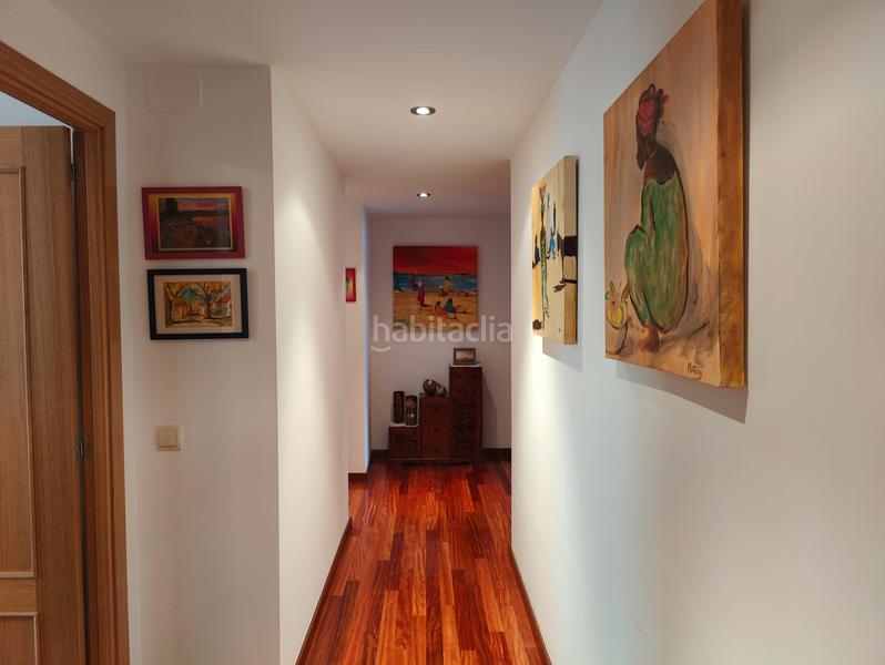 Foto c108fd66-c9e3-4209-a300-c4f51151b0e6. Apartamento  en la plaza josep cuatrecases, en Camprodon