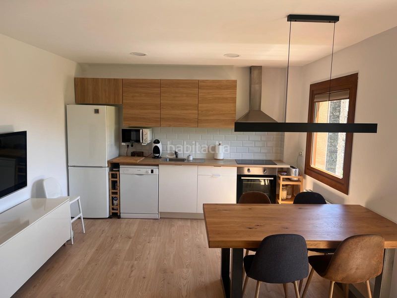 Foto abff0dcc-924c-4037-8fb7-e82cfbd3fcc1. Apartament a Molló