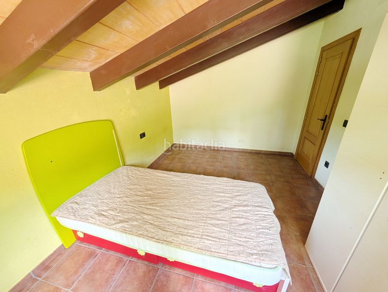 Foto 74ca1408-b4c4-46af-b18f-d944b3d682e0. Casa amb xemeneia aparcament a Camprodon
