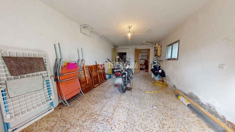 Foto b50f8bba-20b7-4b89-8a09-62950ddee831. Casa a Redueña