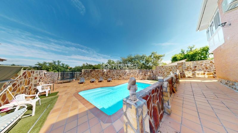 Foto eaa30cf7-1eb8-4701-a500-a66ef174caa5. Casa a Uceda