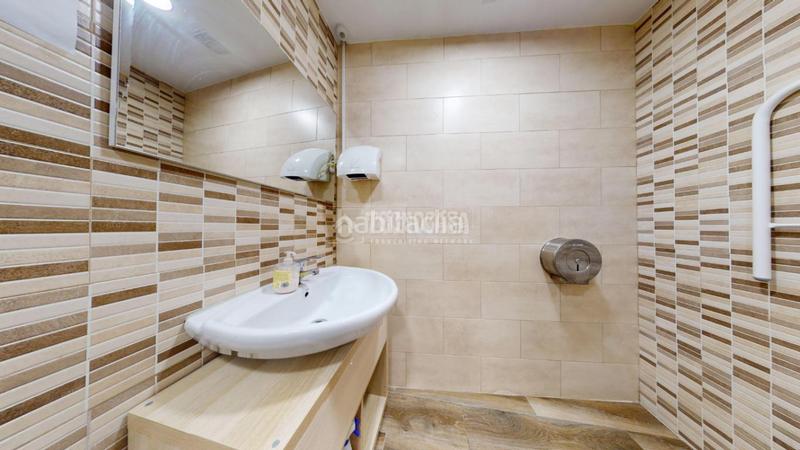 Foto 9a4edfbe-2fc6-4d83-9f0c-9f6e03ae81d1. Edificio  en venta en Torrelaguna