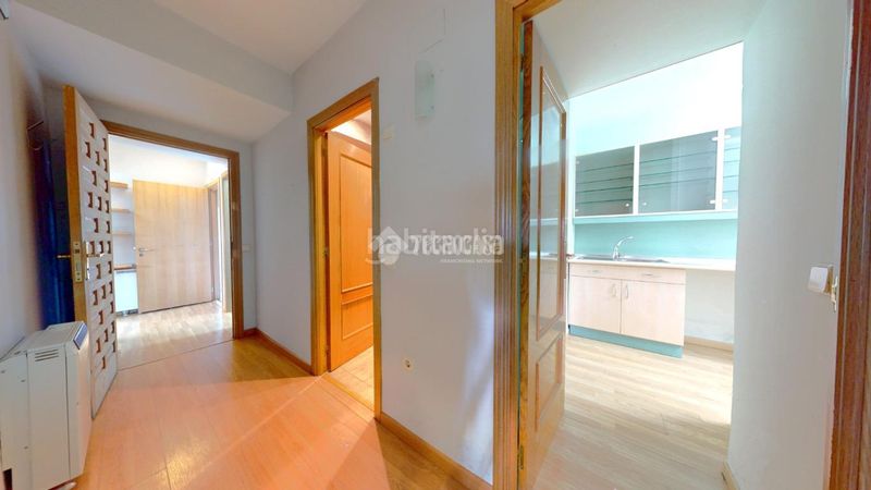 Foto 325e68f9-f533-4391-8ea0-f39558c57a34. Local comercial a Torrelaguna