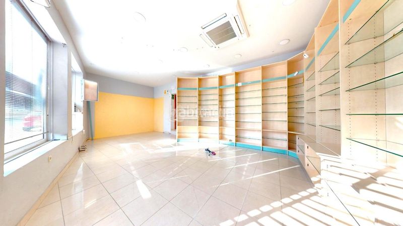 Foto 71e44da8-e837-4b61-adde-539bfe9b9159. Local comercial a Torrelaguna