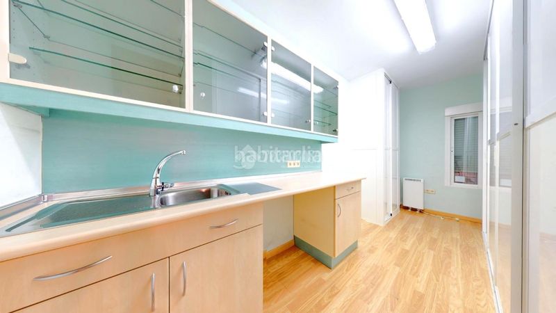 Foto e547f85c-3a07-477e-8219-f132e18f6e4e. Local comercial a Torrelaguna