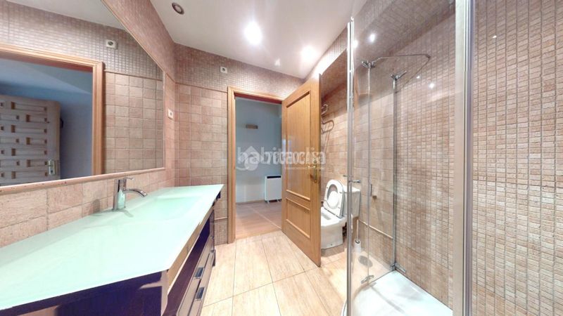 Foto e91edf63-8d9e-4c8d-8270-2941932b8977. Local comercial a Torrelaguna