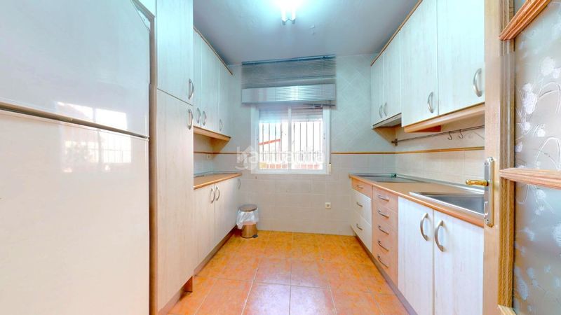Foto fe408855-63e1-4c0a-842d-b1c4d5bf194c. Local comercial a Torrelaguna